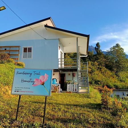 Kundasang Trail Homestay Extérieur photo