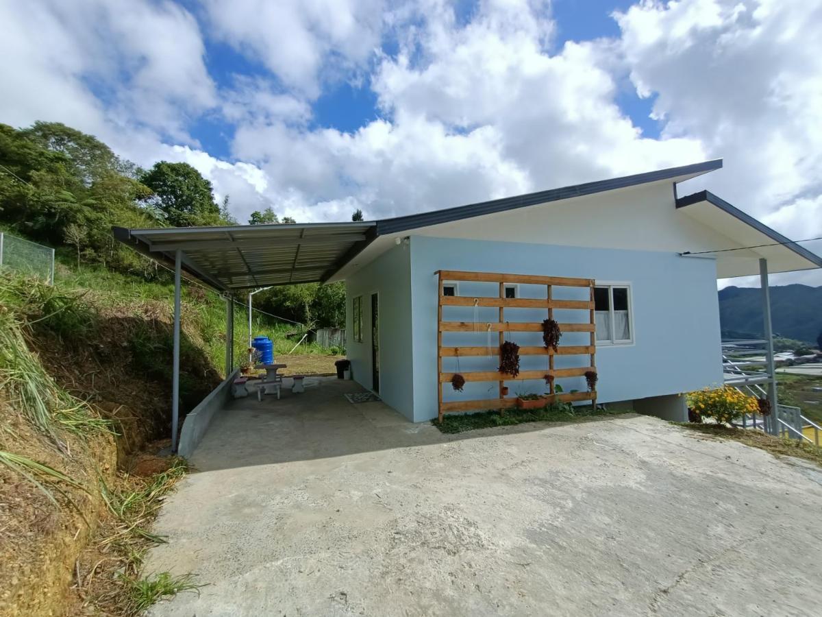 Kundasang Trail Homestay Extérieur photo