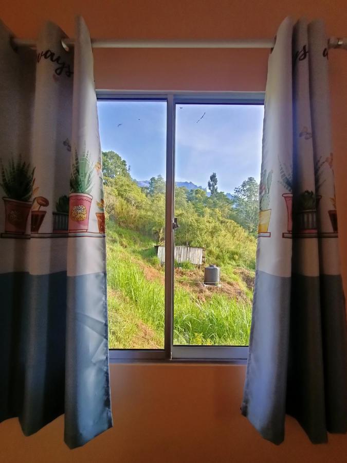 Kundasang Trail Homestay Extérieur photo